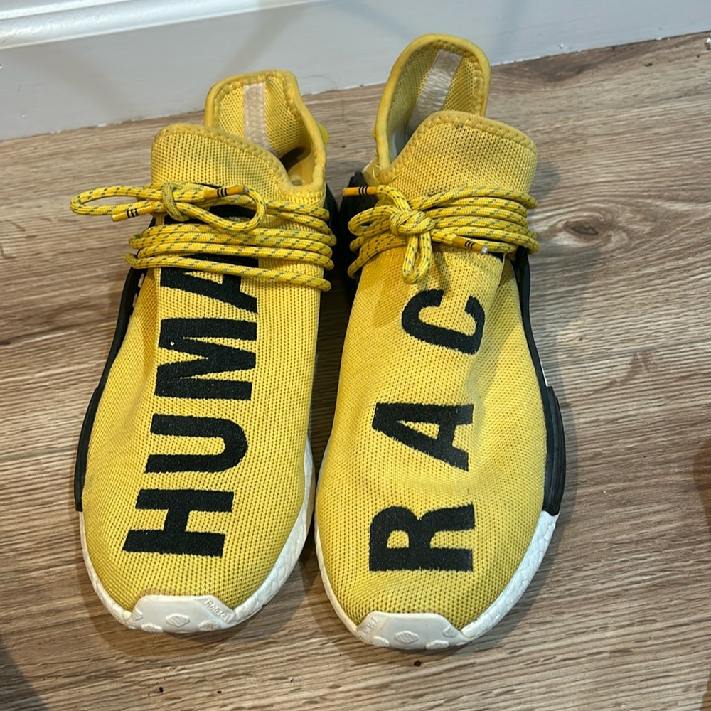 adidas NMD HU